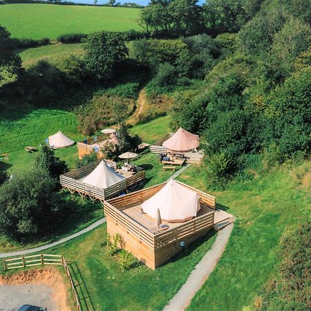 Willow Valley Glamping Bude Buitenkant foto