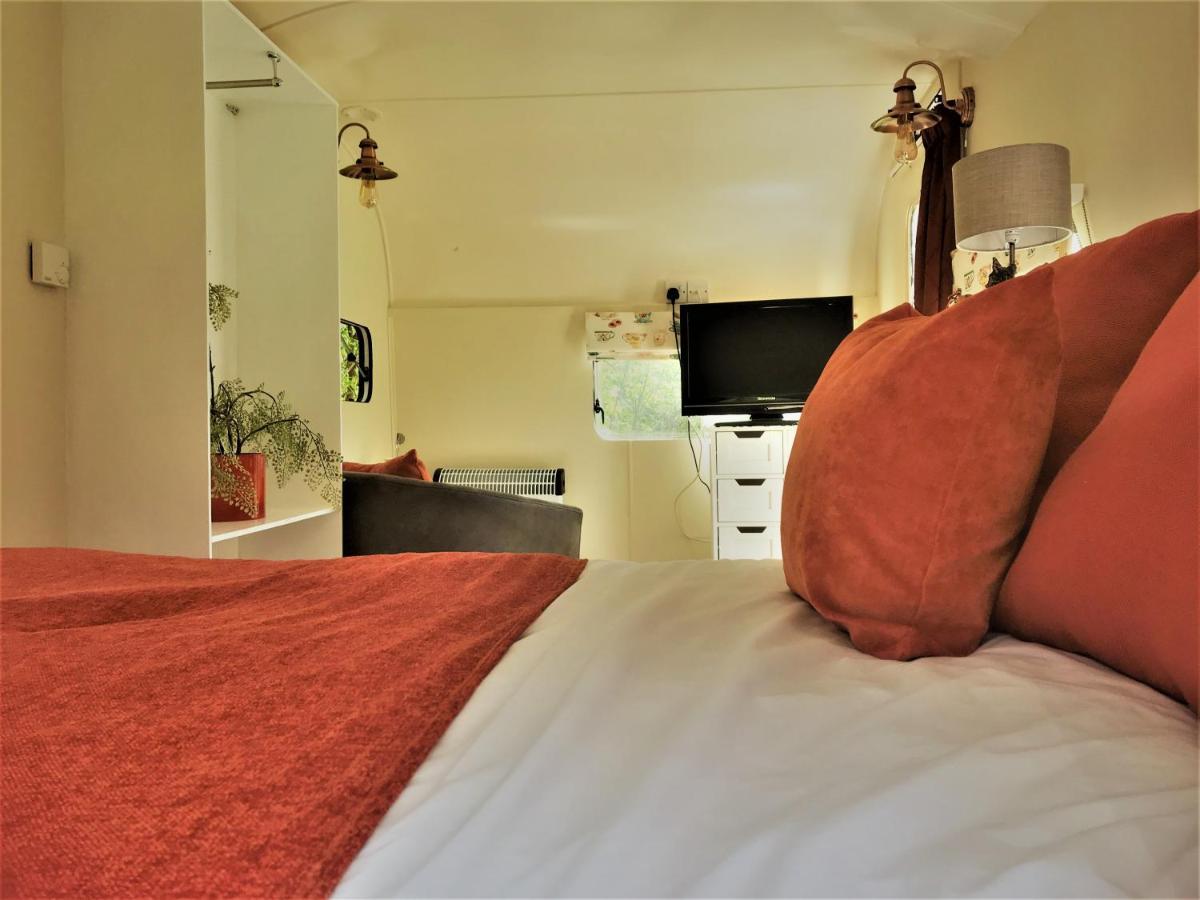 Willow Valley Glamping Bude Buitenkant foto