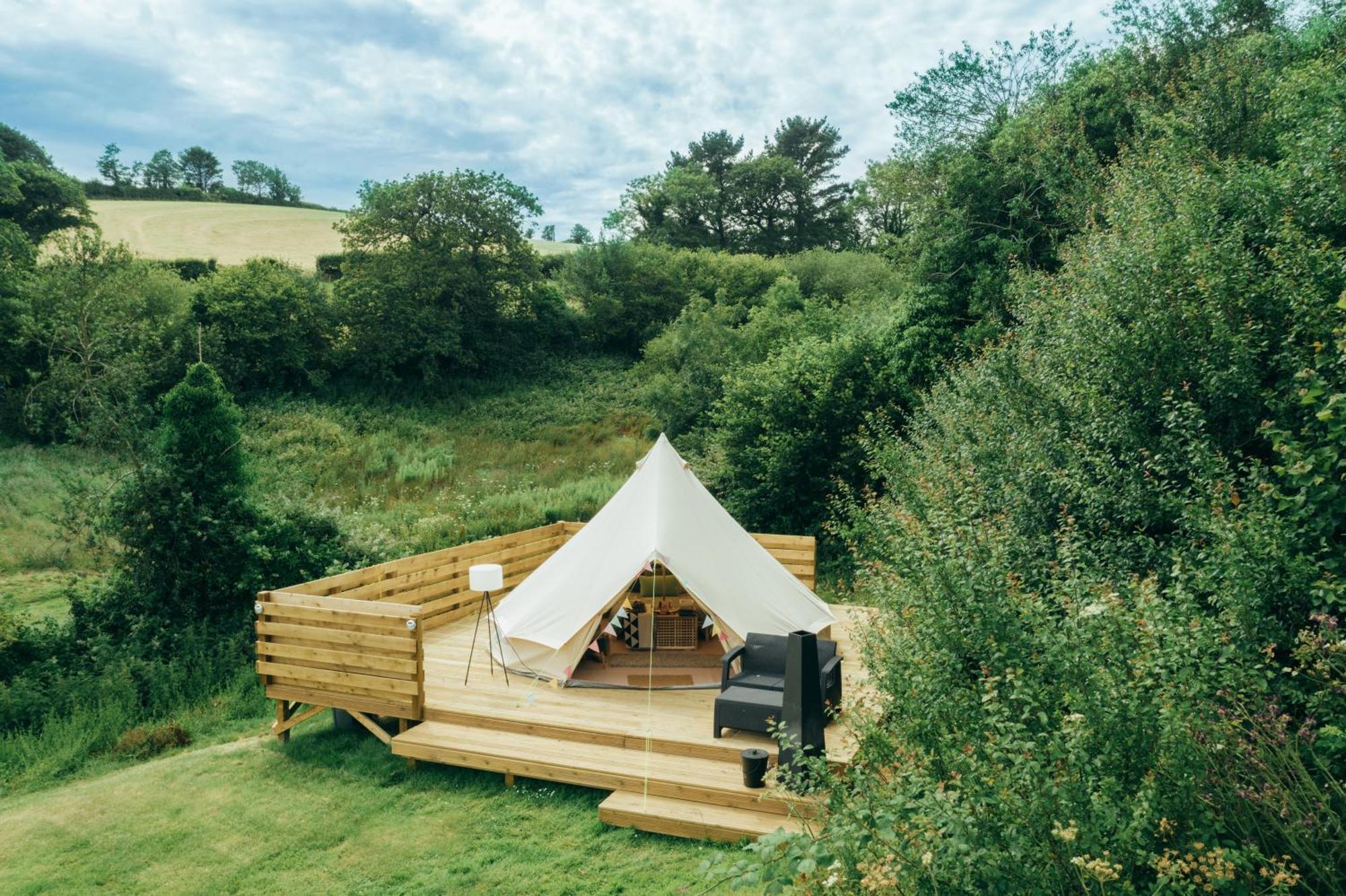 Willow Valley Glamping Bude Buitenkant foto